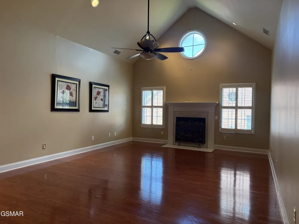 1035 Fine Glen Drive Sevierville, TN 37862