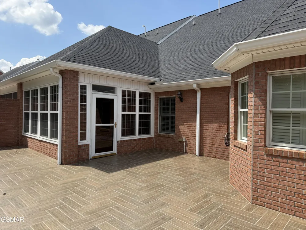 1035 Fine Glen Drive Sevierville, TN 37862