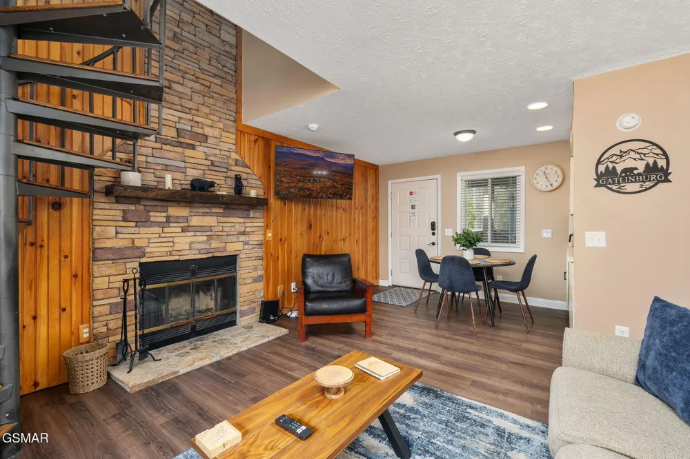 3710 Weber Road #307C Gatlinburg, TN 37738