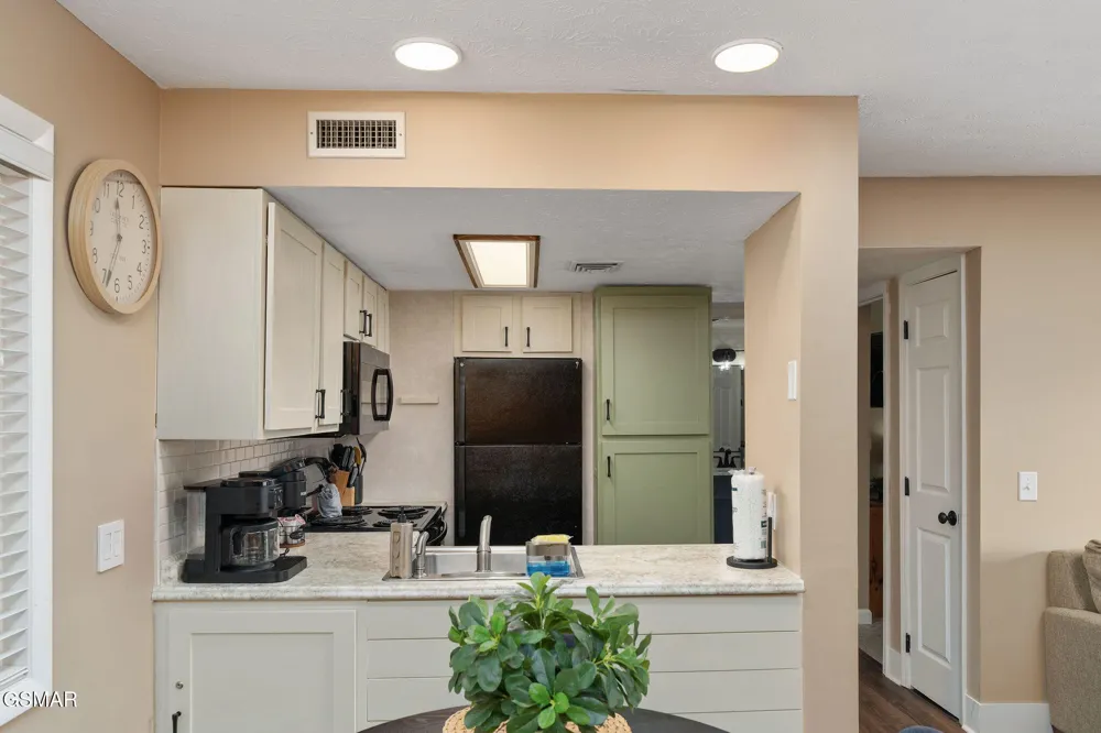 3710 Weber Road #307C Gatlinburg, TN 37738