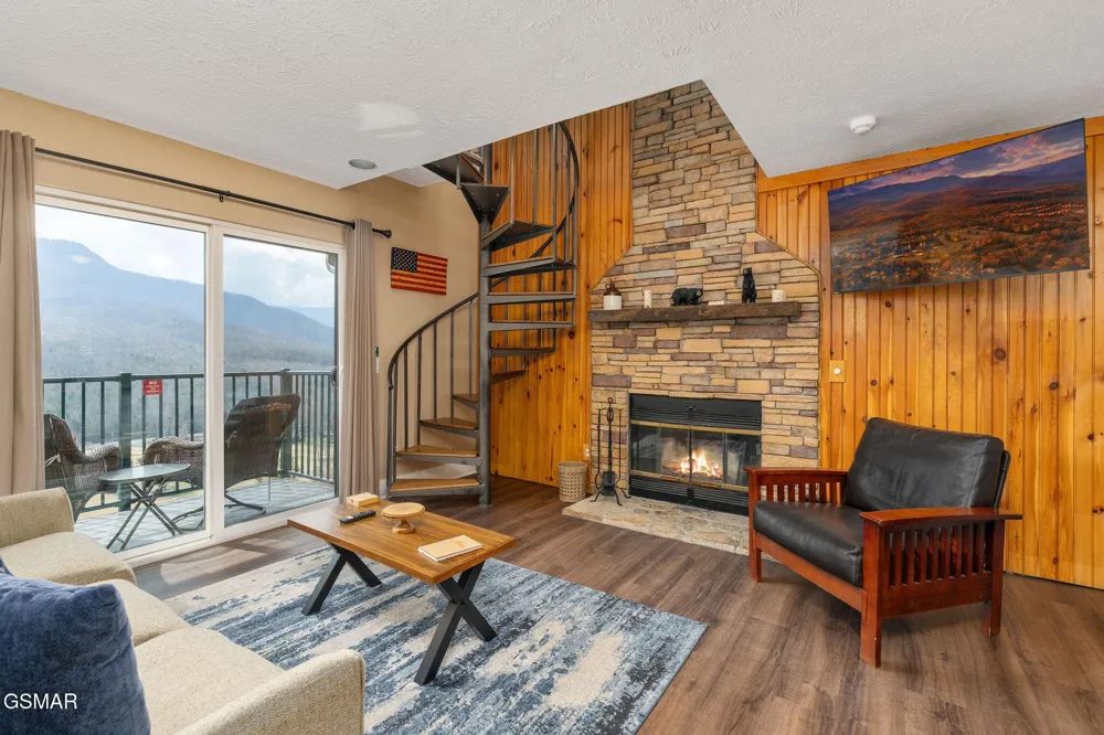 3710 Weber Road #307C Gatlinburg, TN 37738