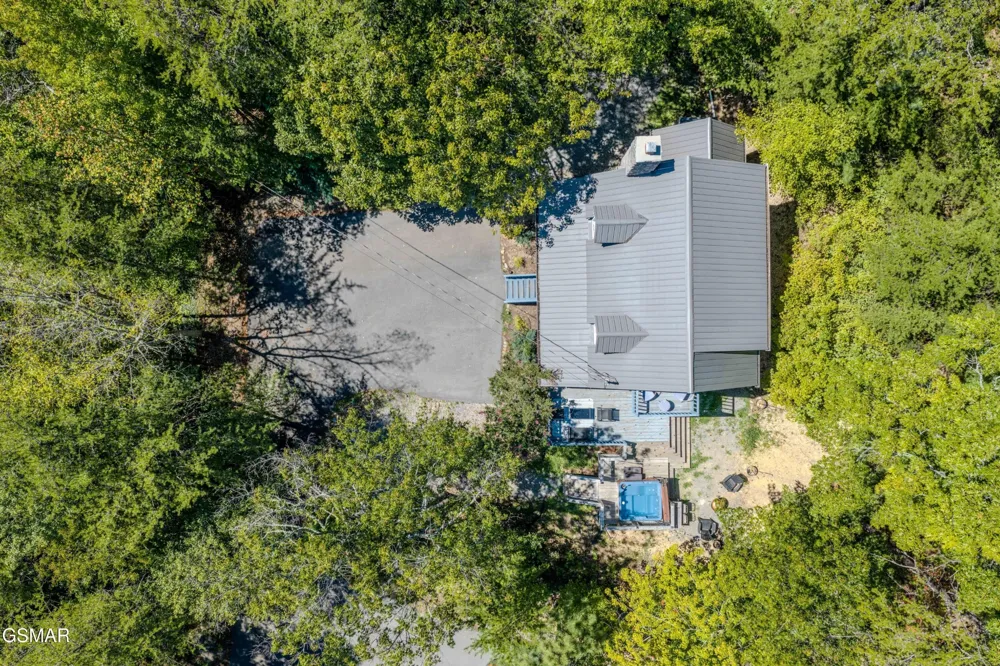 3956 Millers Ridge Way Sevierville, TN 37862