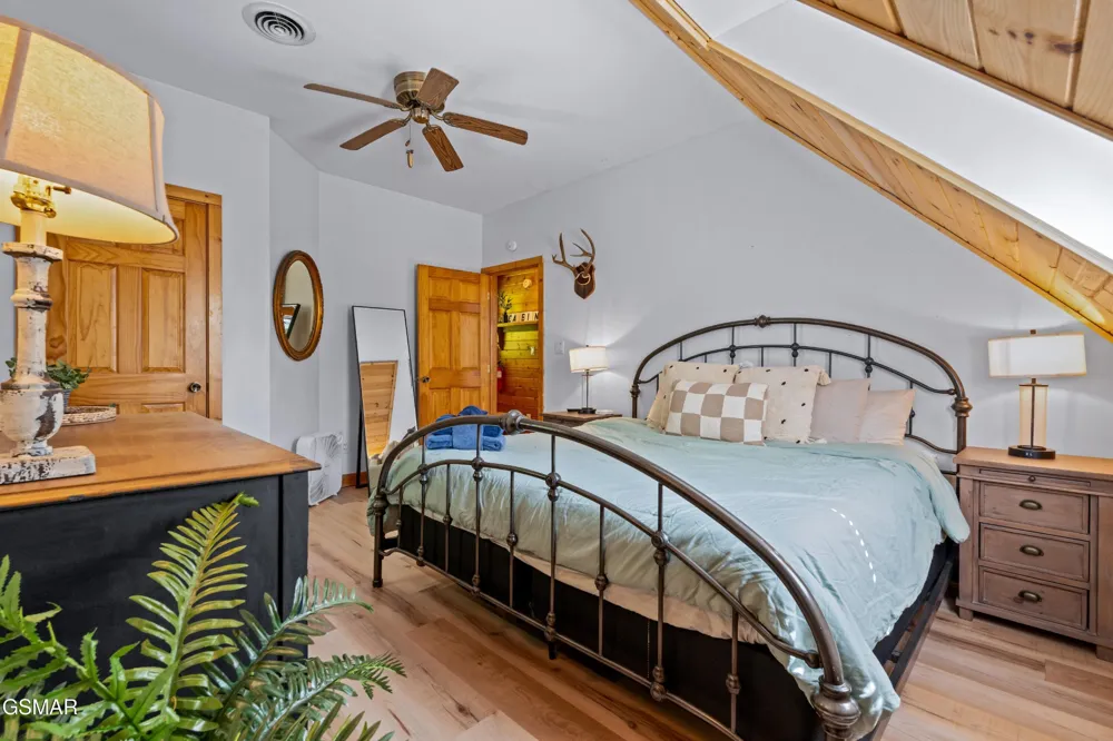 3956 Millers Ridge Way Sevierville, TN 37862