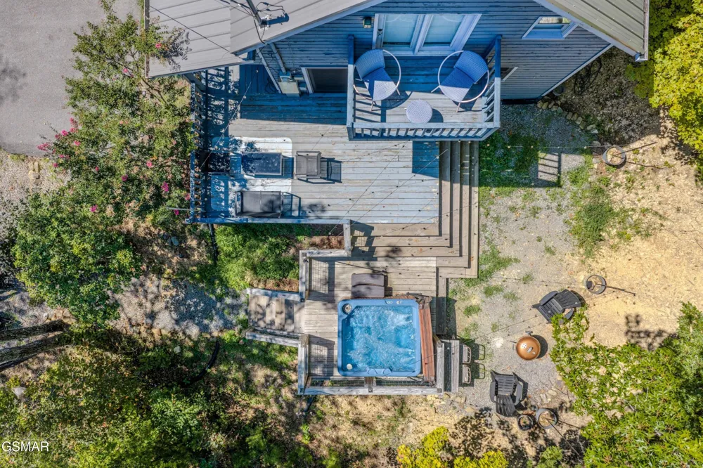 3956 Millers Ridge Way Sevierville, TN 37862
