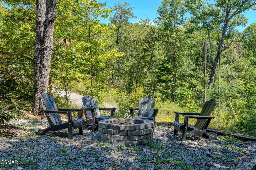 3956 Millers Ridge Way Sevierville, TN 37862