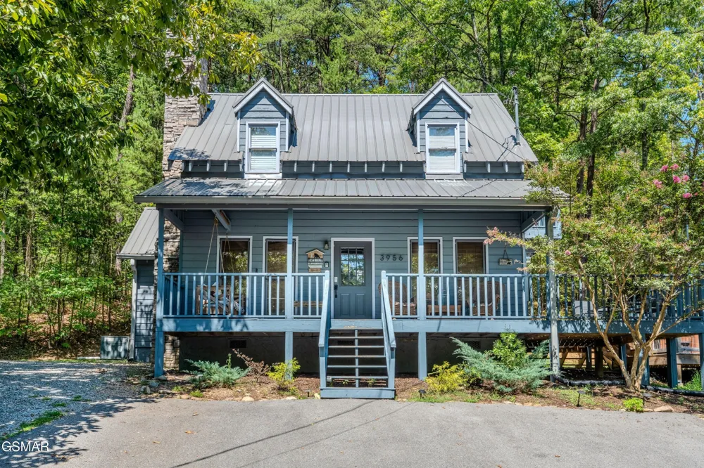3956 Millers Ridge Way Sevierville, TN 37862