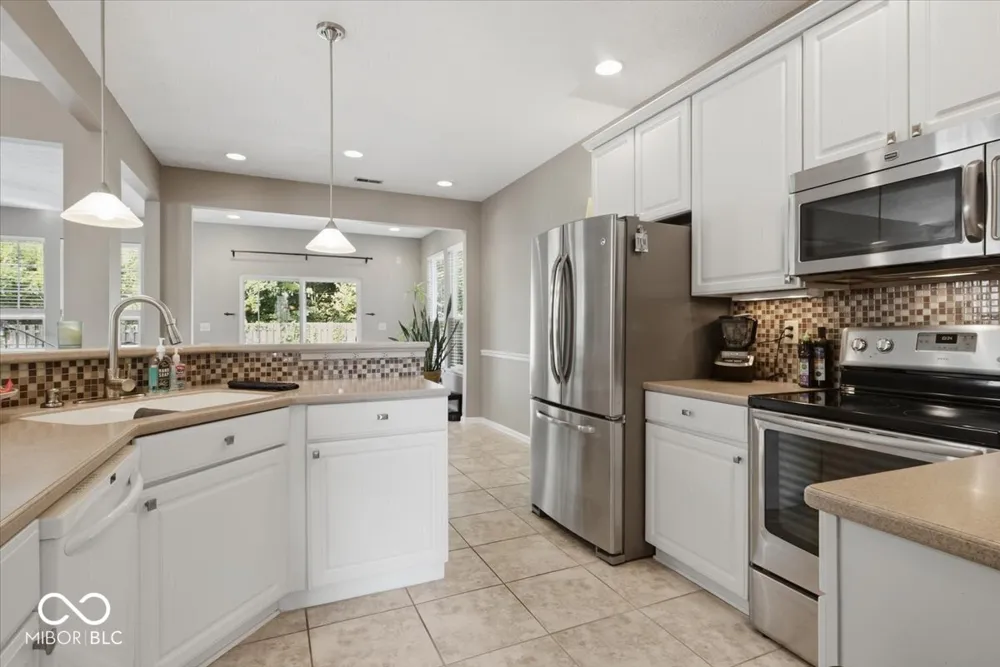 11190 Ruckle Street Carmel, IN 46032