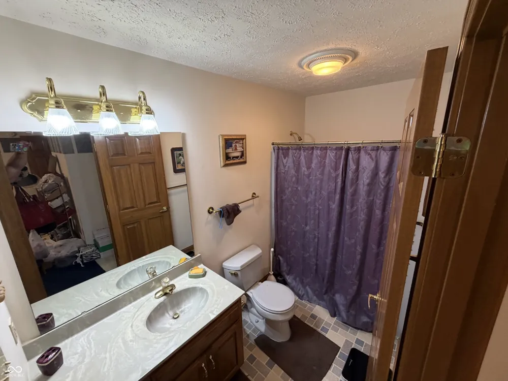 1519 E Alto Road Kokomo, IN 46902