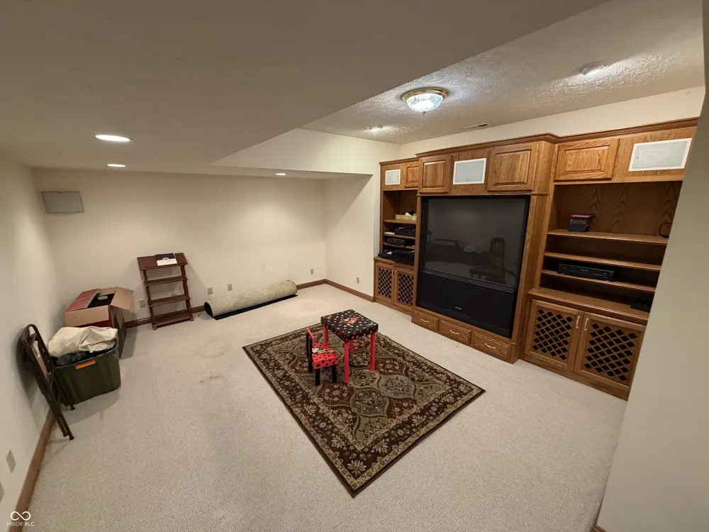 1519 E Alto Road Kokomo, IN 46902