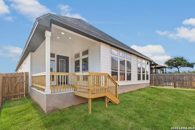 137 Gallant Fox Castroville, TX 78009
