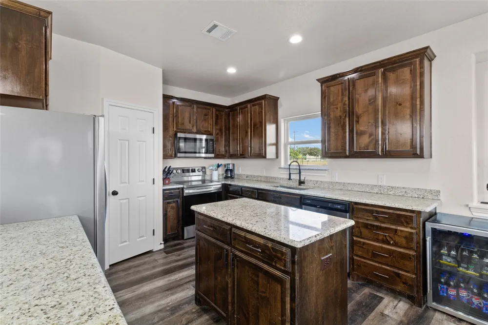 5720 County Road 1017 Joshua, TX 76058