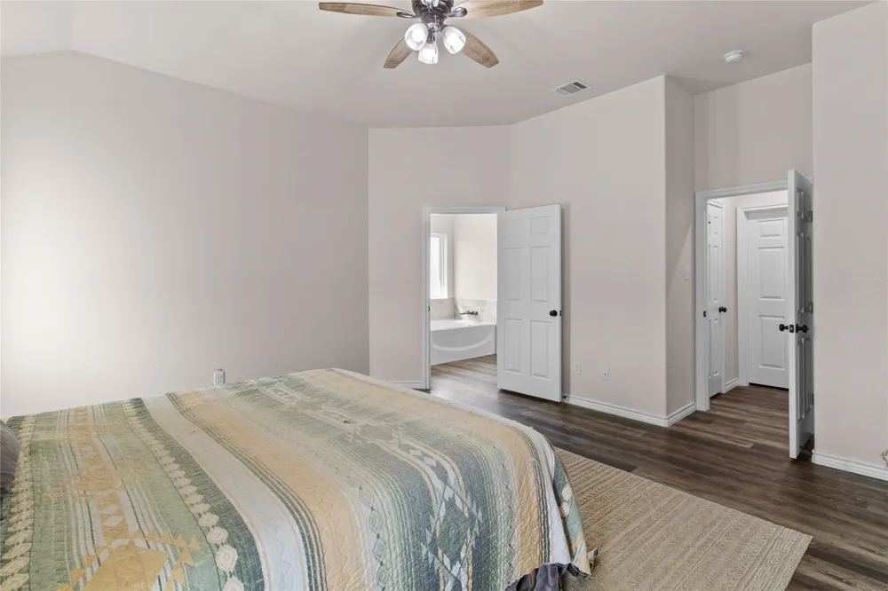 5720 County Road 1017 Joshua, TX 76058