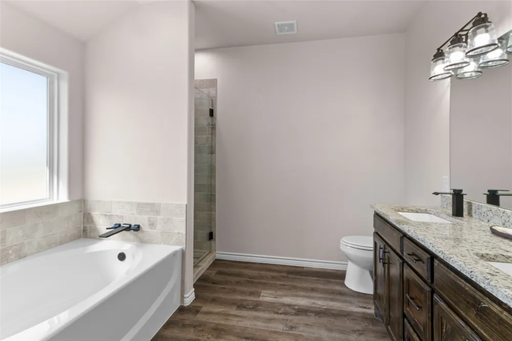 5720 County Road 1017 Joshua, TX 76058