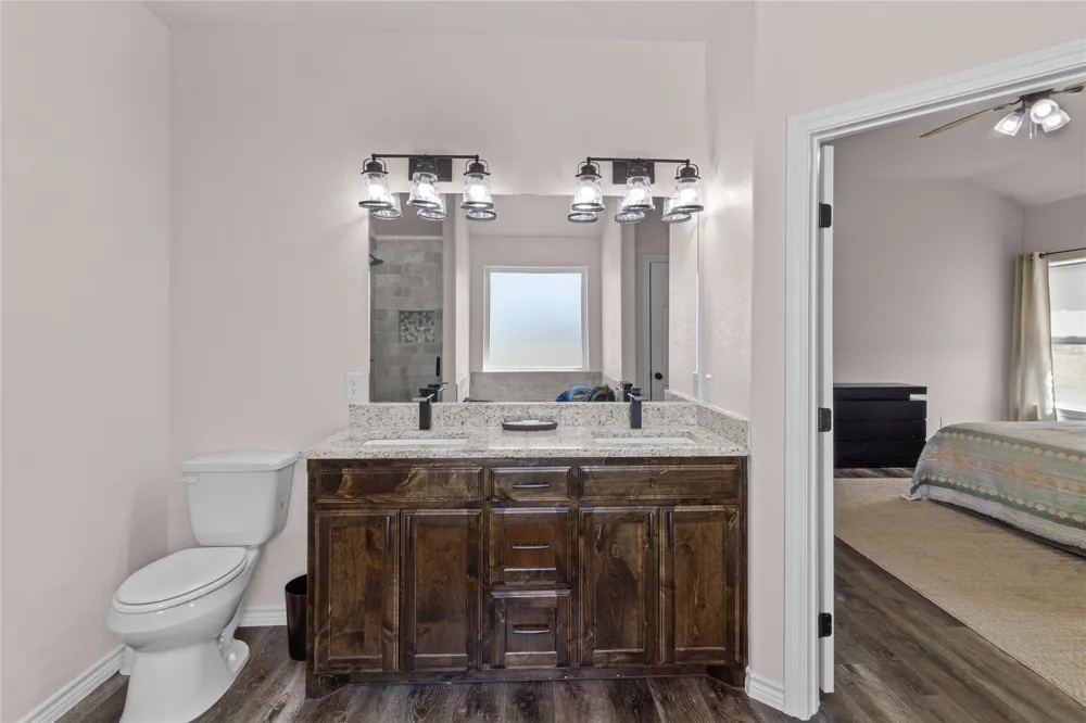5720 County Road 1017 Joshua, TX 76058