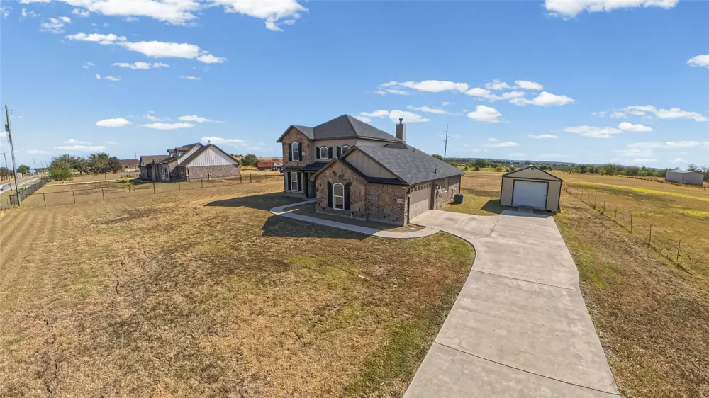 5720 County Road 1017 Joshua, TX 76058