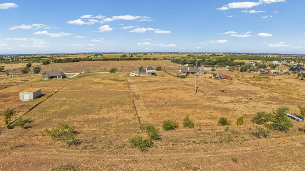 5720 County Road 1017 Joshua, TX 76058