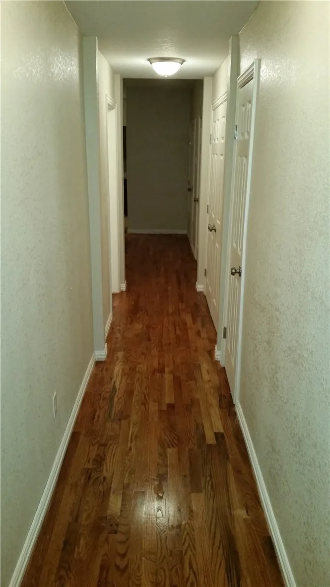 1925 W 10th Street Dallas, TX 75208
