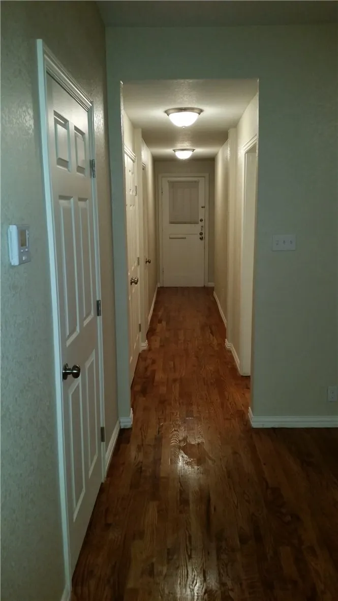 1925 W 10th Street Dallas, TX 75208