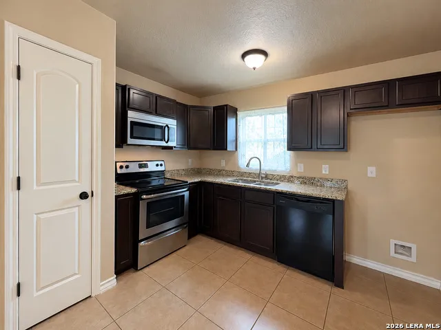 1221 Navidad Unit 1 San Antonio, TX 78207