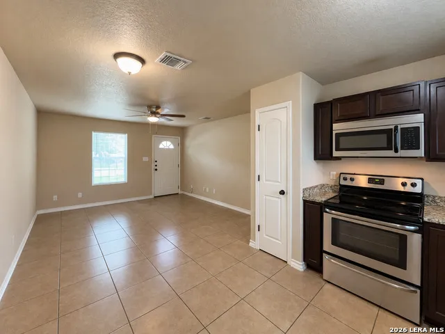 1221 Navidad Unit 1 San Antonio, TX 78207