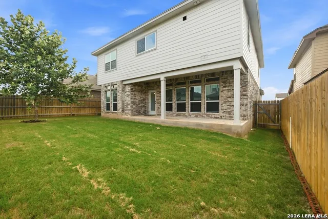 2560 Windle Ln Seguin, TX 78155