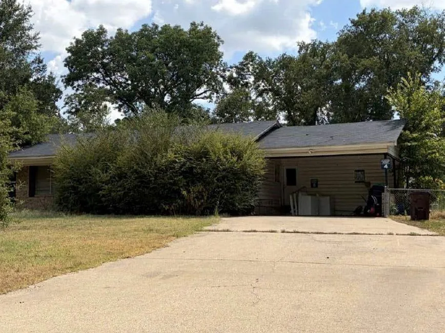 765 Maplewood Street Canton, TX 75103