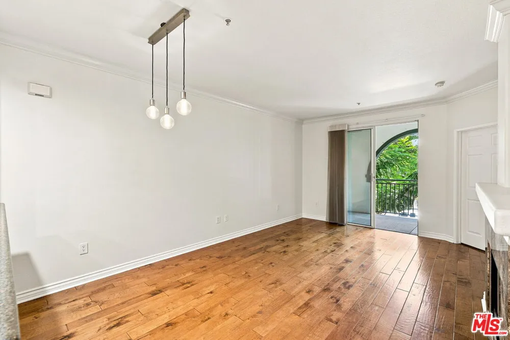 12963 Runway Road Playa Vista, CA 90094