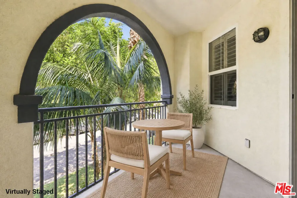 12963 Runway Road Playa Vista, CA 90094