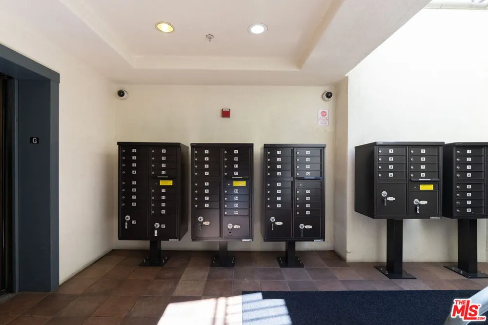 12963 Runway Road Playa Vista, CA 90094