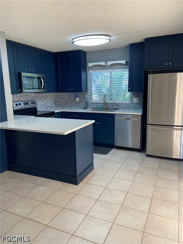 Park Shore Circle #1 Fort Myers, FL 33901