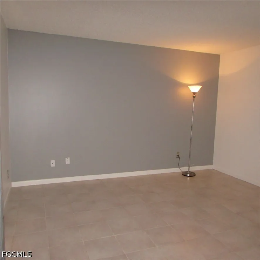 Park Shore Circle #1 Fort Myers, FL 33901