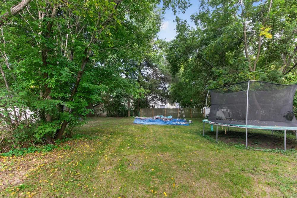 741 Kennedy Street Jackson, MI 49202