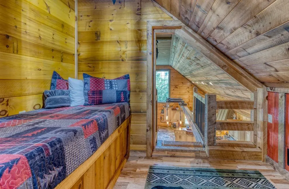 481 Mountain Top Drive Blue Ridge, GA 30513