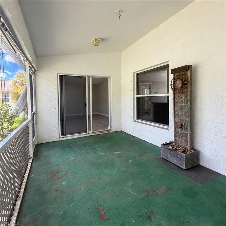 4914 SW 27th Avenue Cape Coral, FL 33914