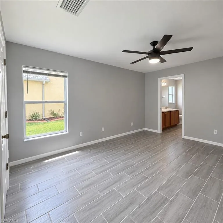 4914 SW 27th Avenue Cape Coral, FL 33914