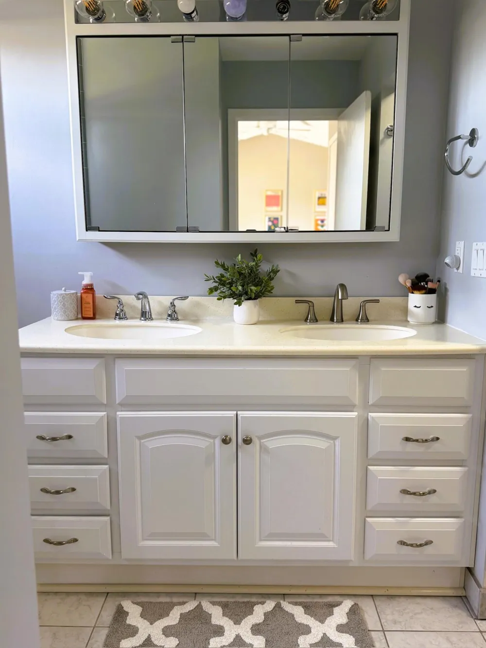 4239 Breckenridge Drive #63 West Bloomfield Charter Township, MI 48322