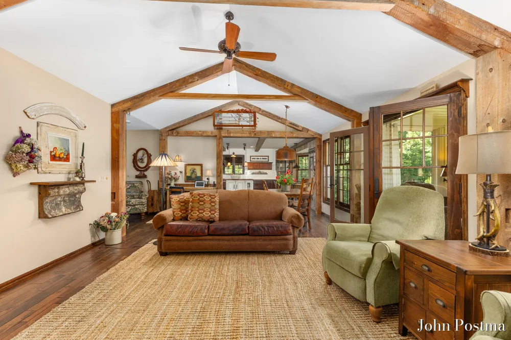 7786 Thornapple Bayou Drive SE Cascade Charter Township, MI 49512