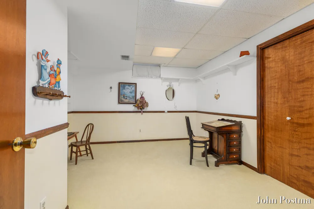 7786 Thornapple Bayou Drive SE Cascade Charter Township, MI 49512