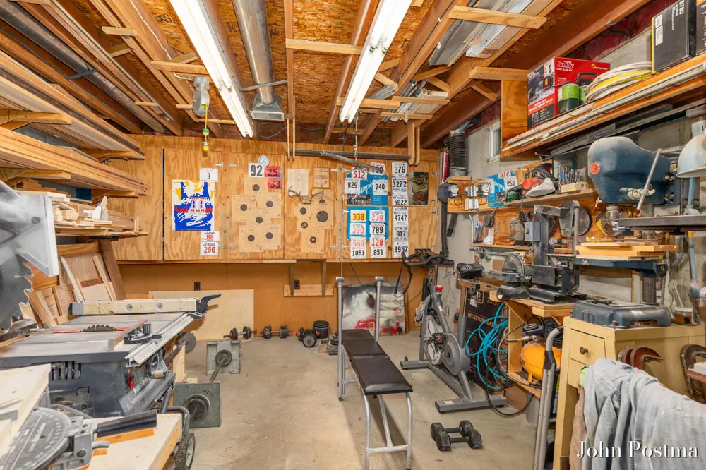7786 Thornapple Bayou Drive SE Cascade Charter Township, MI 49512