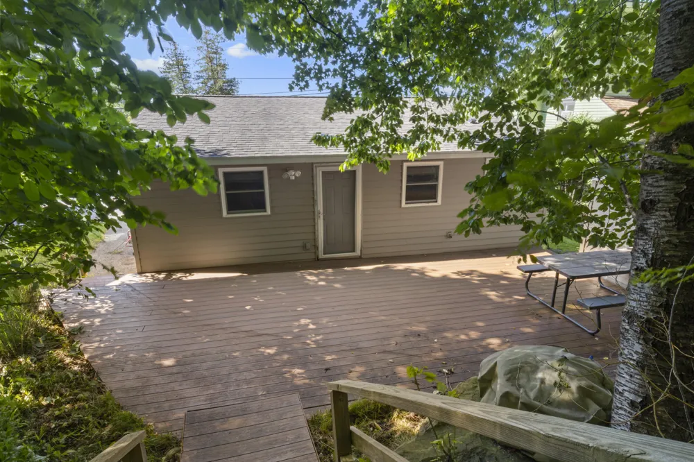 7542 Crystal Drive Benzonia Township, MI 49617