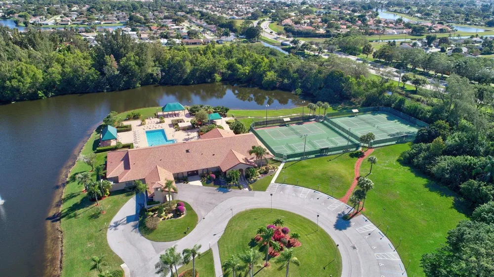 6623 Southport Drive Boynton Beach, FL 33472