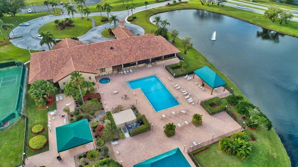 6623 Southport Drive Boynton Beach, FL 33472