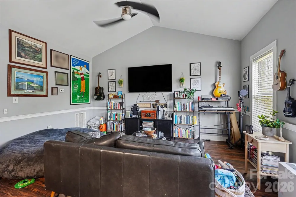 9243 Meadow Vista Road #302 Charlotte, NC 28213