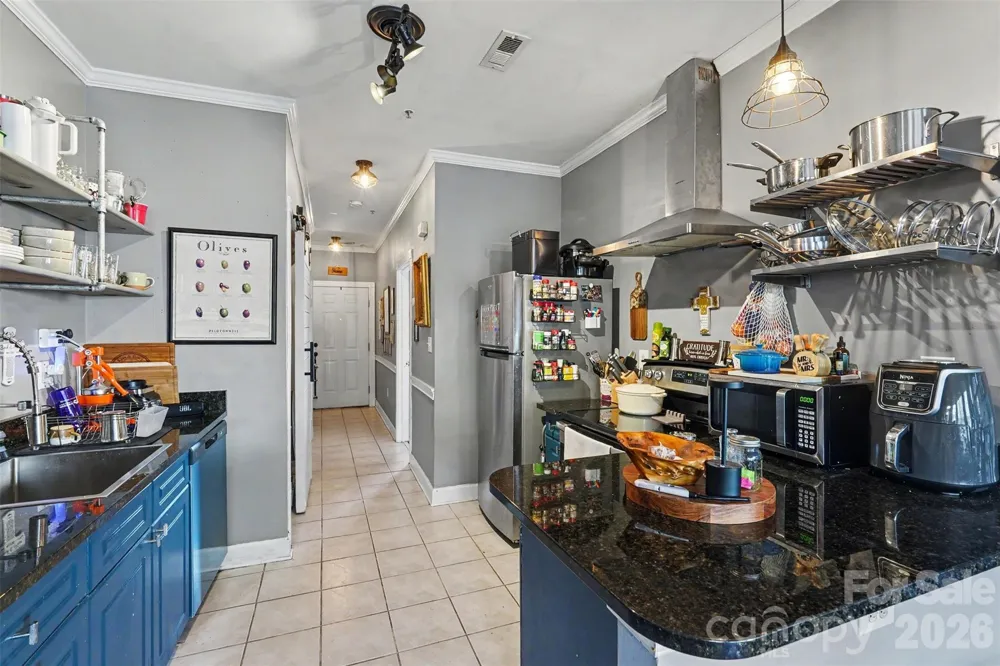 9243 Meadow Vista Road #302 Charlotte, NC 28213