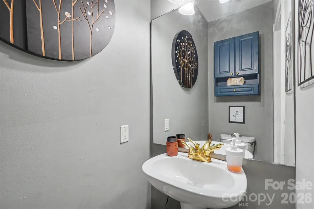 9243 Meadow Vista Road #302 Charlotte, NC 28213