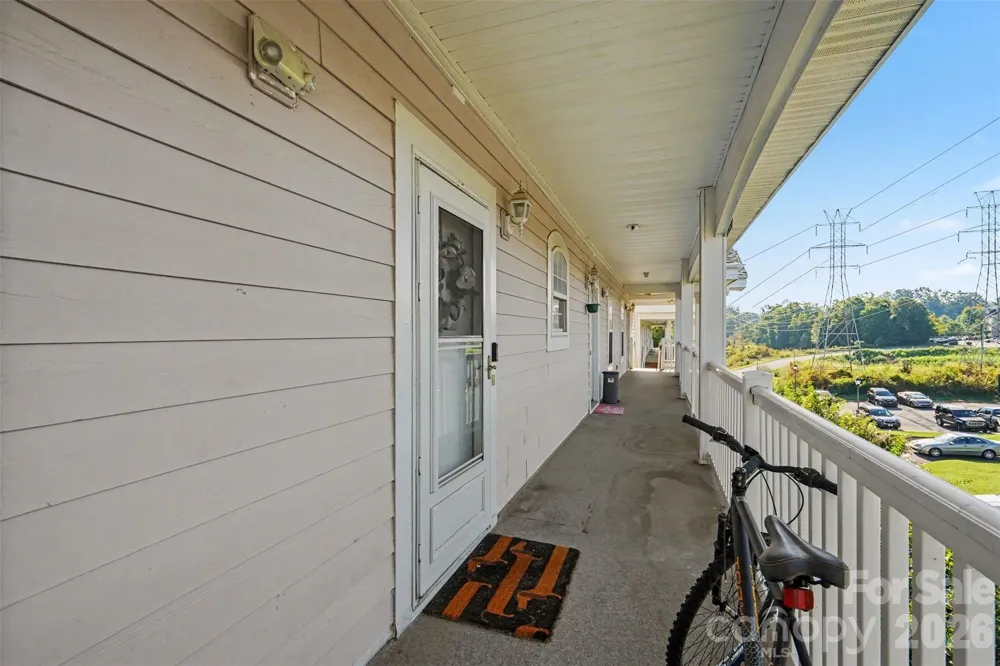 9243 Meadow Vista Road #302 Charlotte, NC 28213