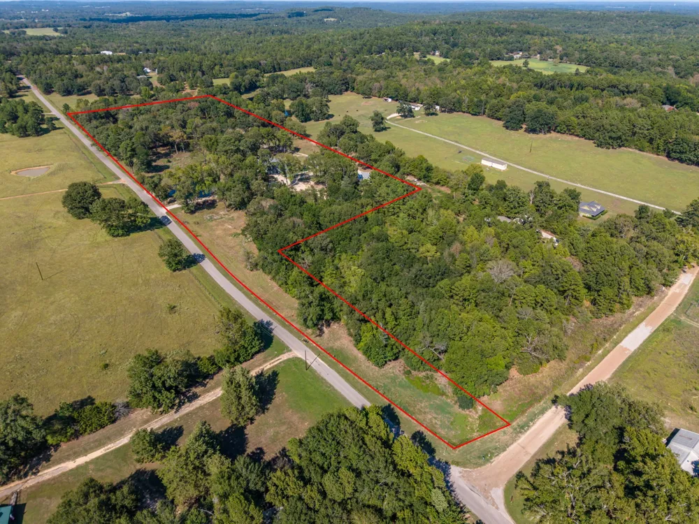 9500 County Road 3603 Brownsboro, TX 75756
