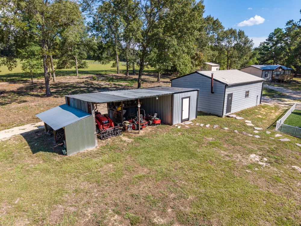 9500 County Road 3603 Brownsboro, TX 75756