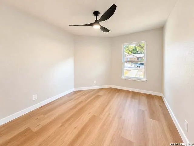9827 Autumn Silver San Antonio, TX 78254
