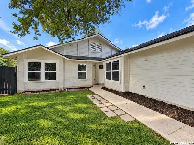 9827 Autumn Silver San Antonio, TX 78254